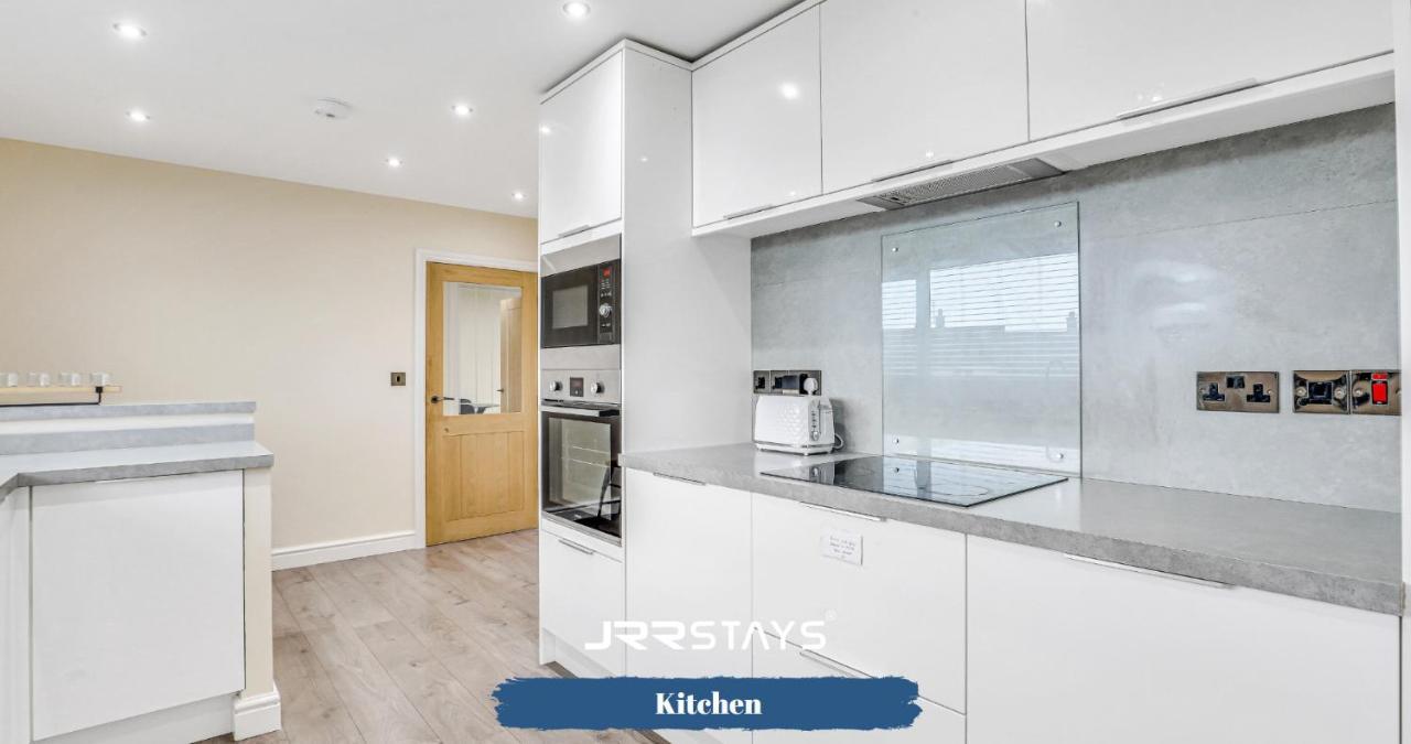 Holiday home - 3 Bedroom, Sleeps 10 Garden - Jrr Cockermouth